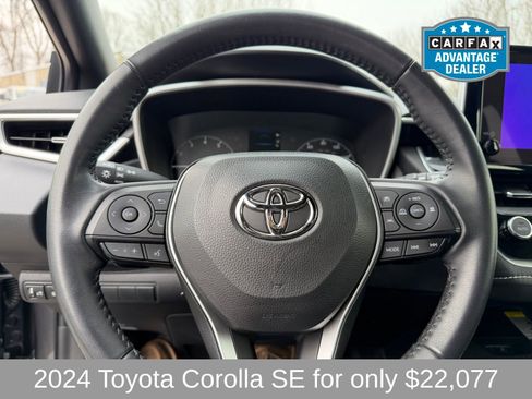 Used 2024 Toyota Corolla SE w/ SE Package FWD image 10