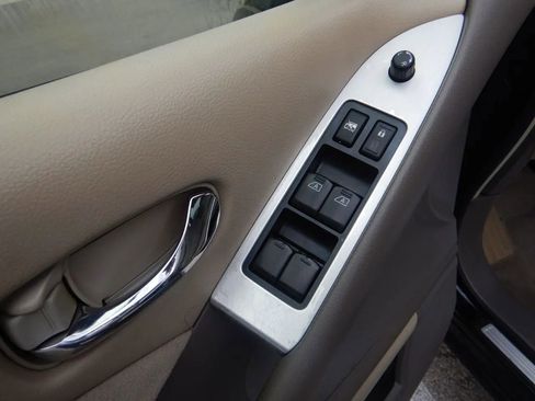 Used 2013 Nissan Murano S image 22