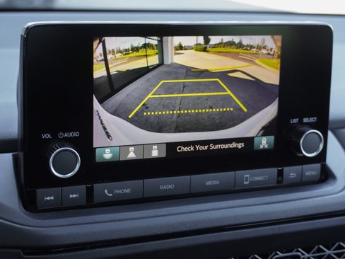 Used 2024 Honda Accord EX image 24