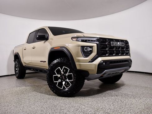 Used 2024 GMC Canyon AT4X image 7