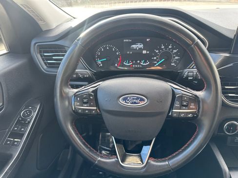 Used 2022 Ford Escape SEL w/ SEL Stealth AWD Package image 37