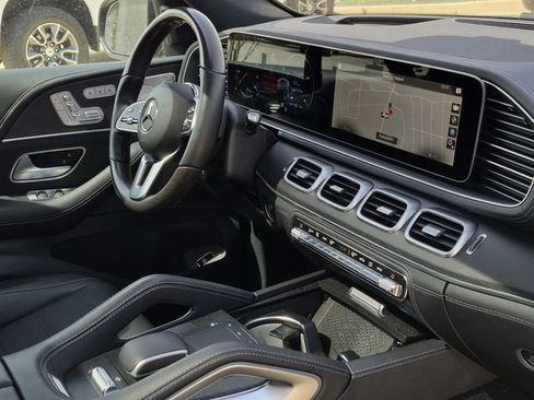 Certified 2023 Mercedes-Benz GLS 580 GLS 580 image 12