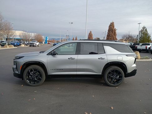 New 2026 Chevrolet Traverse RS image 13