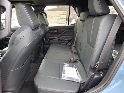 New 2025 Toyota 4Runner Limited image 5