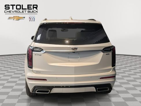 Used 2024 Cadillac XT6 Sport w/ Technology Package image 6
