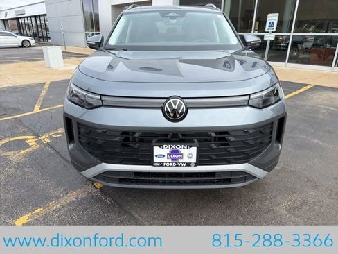 New 2026 Volkswagen Tiguan SE AWD/4WD image 2