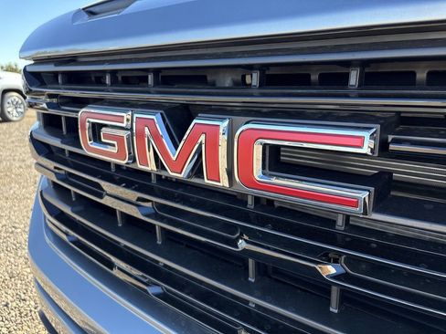 New 2026 GMC Sierra 1500 Elevation image 31