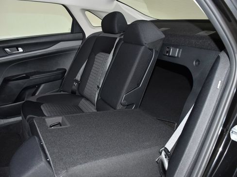 Certified 2025 Kia K5 LXS FWD image 28