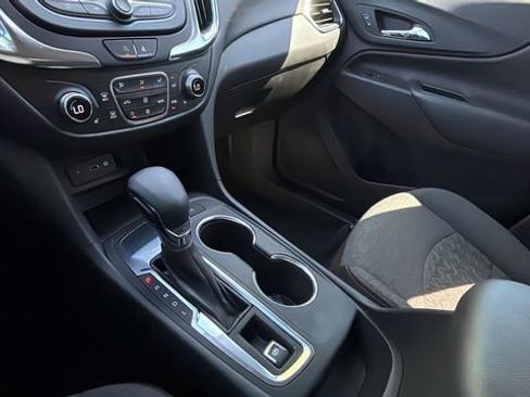 Used 2024 Chevrolet Equinox LT image 15
