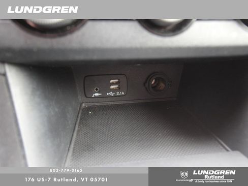 Used 2023 Subaru Crosstrek 2.0i Premium image 22