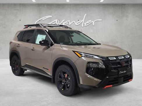 New 2026 Nissan Rogue SV AWD/4WD image 2