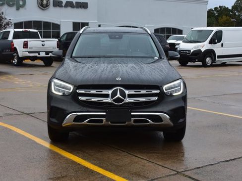 Used 2022 Mercedes-Benz GLC 300 image 2