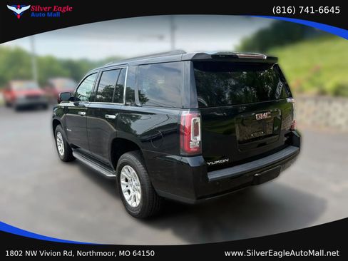 Used 2016 GMC Yukon SLT AWD/4WD image 3