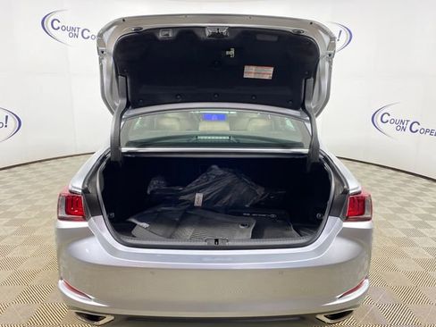 Used 2024 Lexus ES 350 Ultra Luxury w/ Accessory Package (Z1) image 6