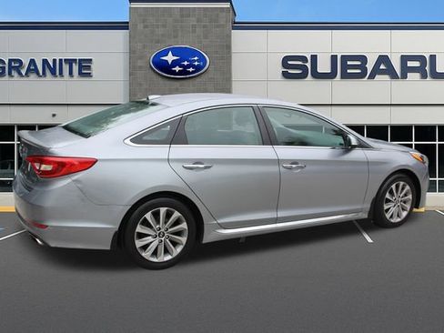 Used 2015 Hyundai Sonata Sport w/ Option Group 04 FWD image 10