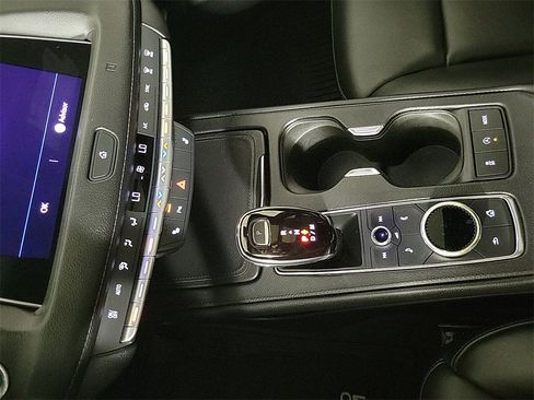 Certified 2020 Cadillac XT4 Premium Luxury w/ Cold Weather Package image 20