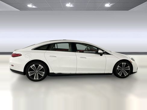 Used 2023 Mercedes-Benz EQS 450+ Sedan image 8