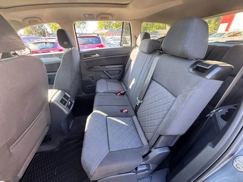 Used 2018 Volkswagen Atlas Launch Edition image 24