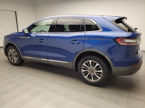 Used 2020 Lincoln Nautilus FWD w/ Equipment Group 101A image 3