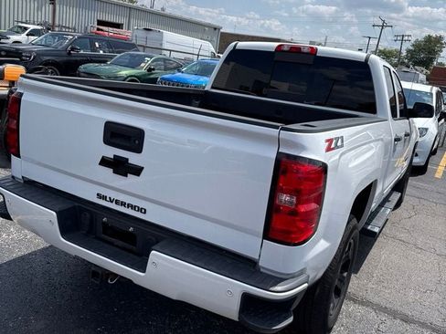 Used 2018 Chevrolet Silverado 1500 LT w/ All Star Edition AWD/4WD image 5