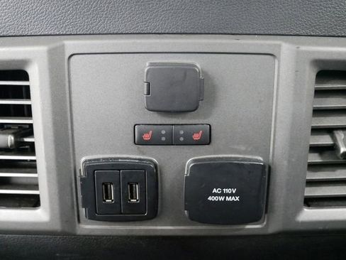 Used 2019 Ford F150 Raptor w/ Equipment Group 802A Luxury image 10