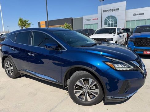 Used 2022 Nissan Murano S image 1