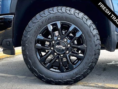 Used 2025 Chevrolet Silverado 2500 LT w/ Trail Boss Package AWD/4WD image 33