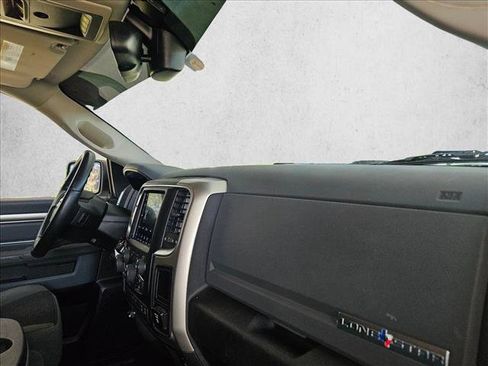 Used 2019 RAM 1500 Lone Star AWD/4WD image 16