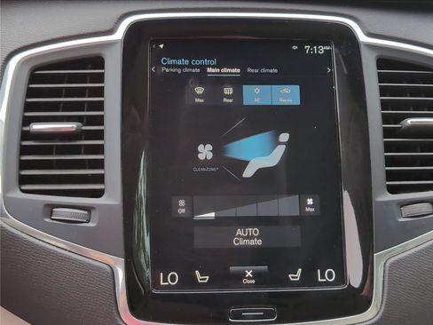 Used 2020 Volvo XC90 T5 Momentum FWD image 25
