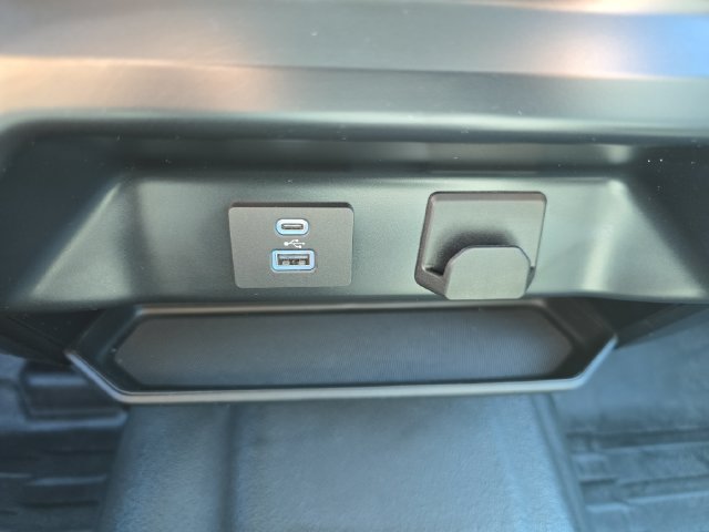 Used 2023 Ford F150 XL w/ XL Chrome Appearance Package AWD/4WD image 25