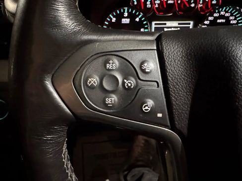 Used 2018 Chevrolet Tahoe Premier image 30