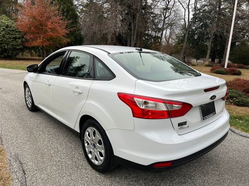Used 2012 Ford Focus SE image 8