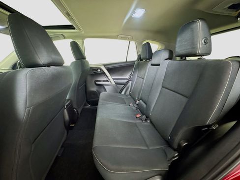 Used 2018 Toyota RAV4 XLE image 16