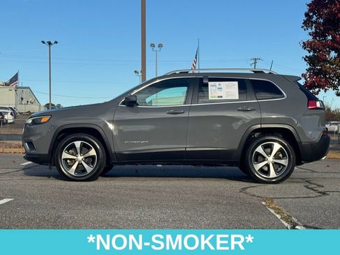 Used 2021 Jeep Cherokee Limited w/ Mopar Interior Package image 6