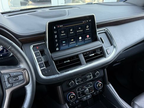 Used 2024 Chevrolet Suburban High Country AWD/4WD image 50
