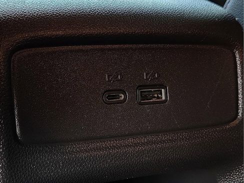 Used 2024 Chevrolet Trax RS w/ Driver Confidence Package image 11