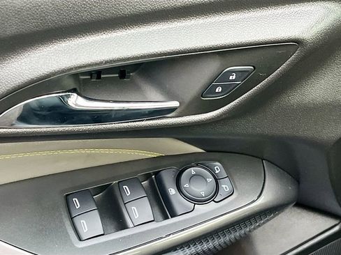 Used 2025 Chevrolet Trax ACTIV w/ Driver Confidence Package image 17