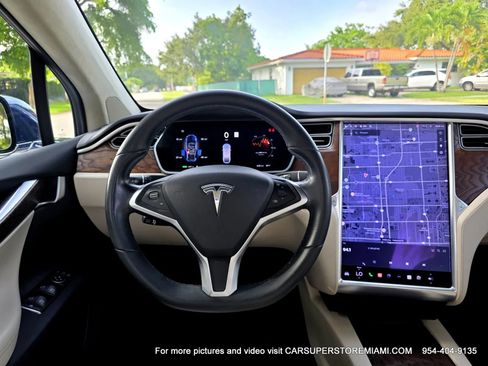 Used 2017 Tesla Model X 75D AWD/4WD image 31