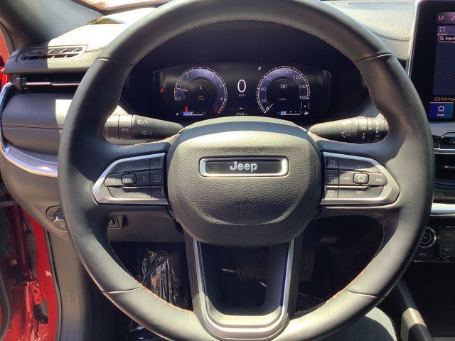 Used 2022 Jeep Compass Limited w/ (RED) Package AWD/4WD image 11