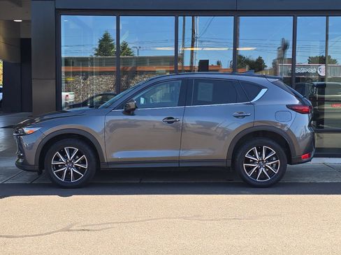 Used 2017 MAZDA CX-5 Grand Touring w/ Premium Package AWD/4WD image 8