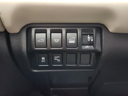 Used 2021 Subaru Ascent Touring AWD/4WD image 12