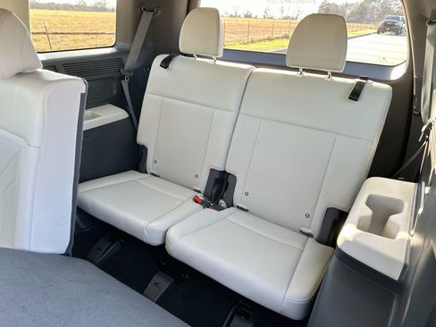 Used 2025 Hyundai Santa Fe SEL image 22