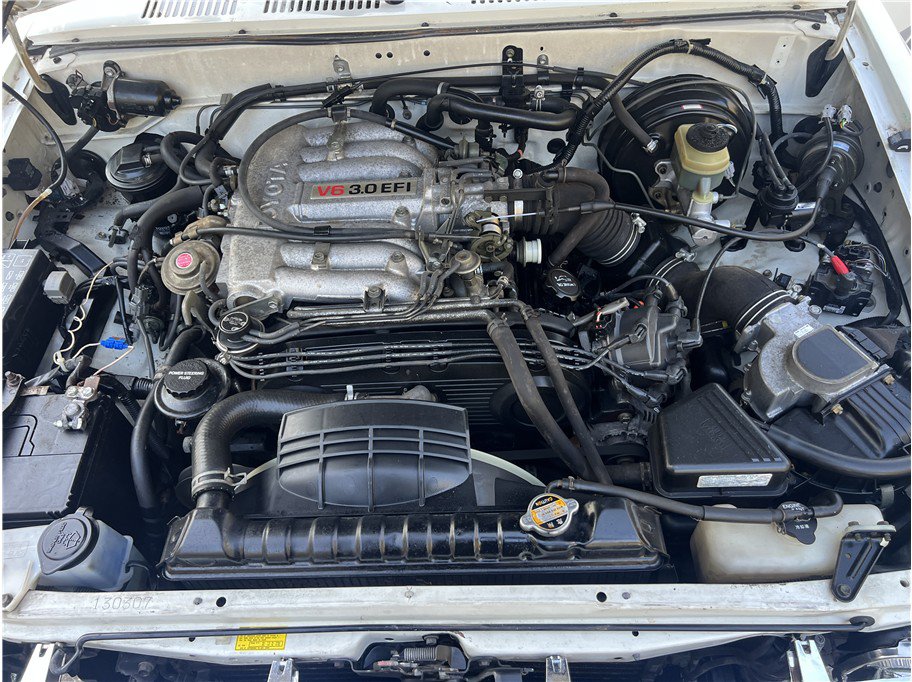 Used 1992 Toyota Pickup SR5 RWD image 15