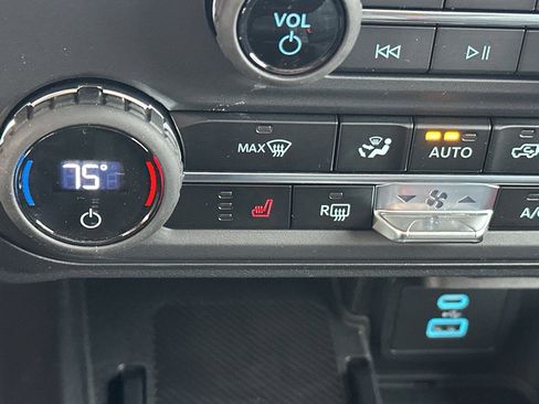 New 2025 Ford Bronco Heritage Edition image 22