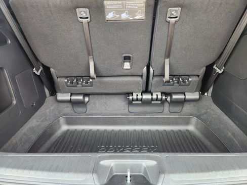 Certified 2025 Honda Odyssey Sport-L image 32