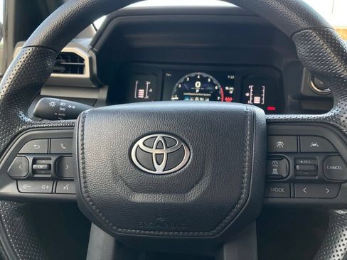 Certified 2025 Toyota Tacoma SR AWD/4WD image 19