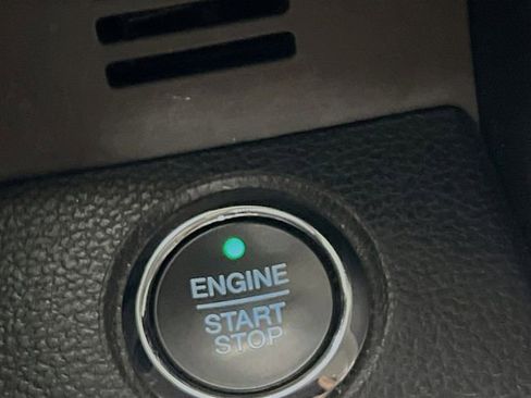 Used 2019 Ford F350 Lariat w/ Lariat Ultimate Package image 19