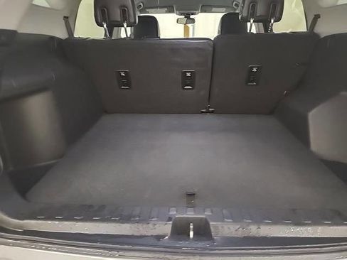 Used 2019 GMC Terrain SLT image 11