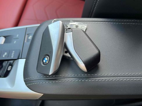 Used 2024 BMW X1 xDrive28i w/ Convenience Package AWD/4WD image 9