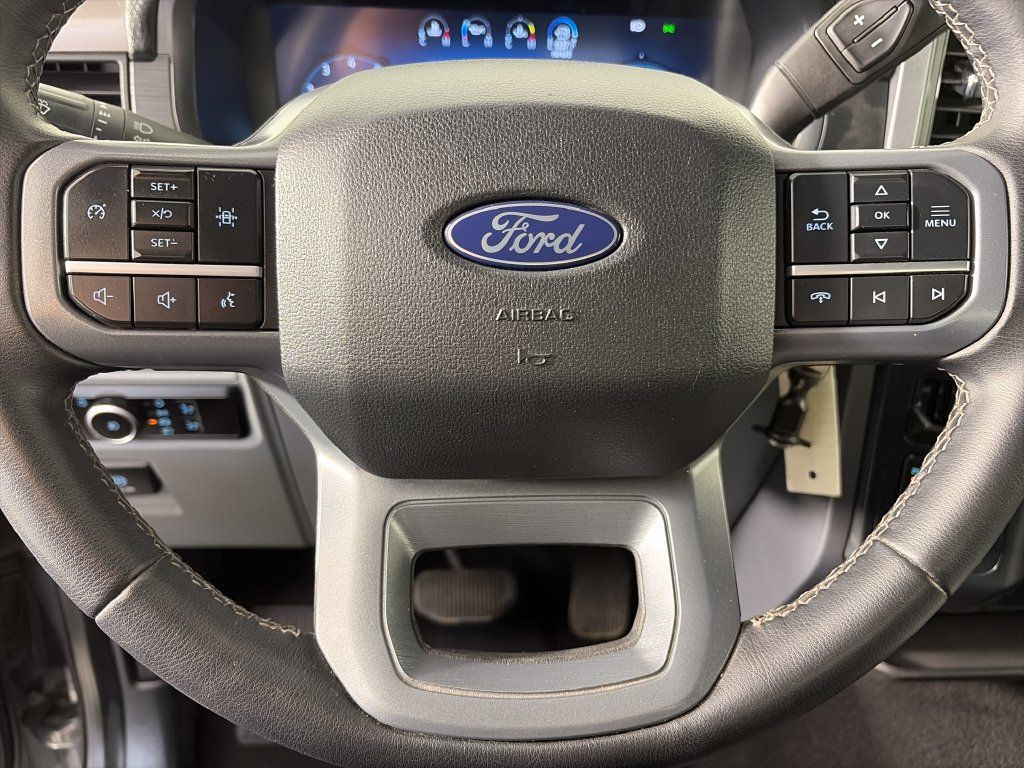 Used 2025 Ford F150 XLT w/ Equipment Group 301A Standard AWD/4WD image 16